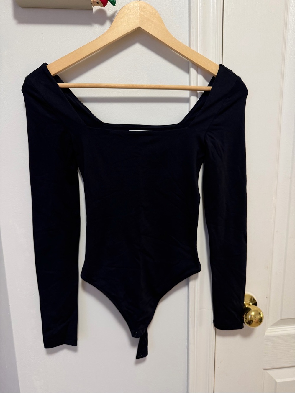 Babaton Black Square-Neck Long Sleeve Bodysuit